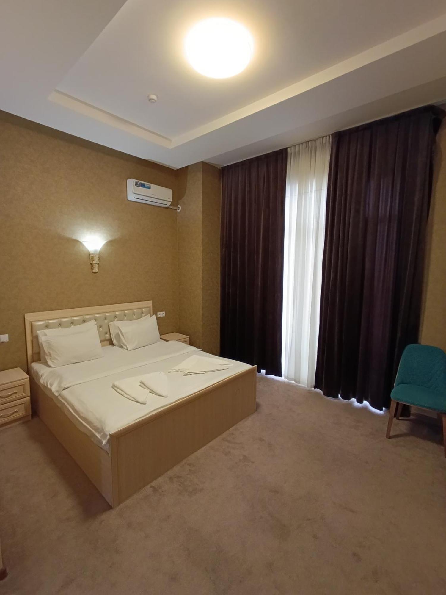 Grand Caravan Tashkent Ngoại thất bức ảnh